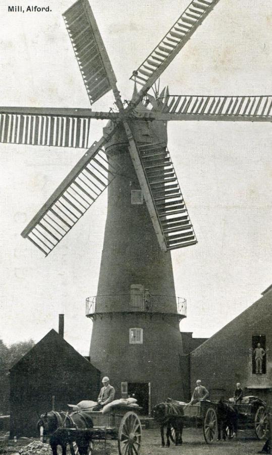The Windmill Hotel Alford  Eksteriør billede